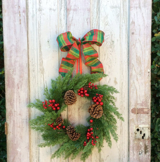 Classic Christmas Natural Wreath