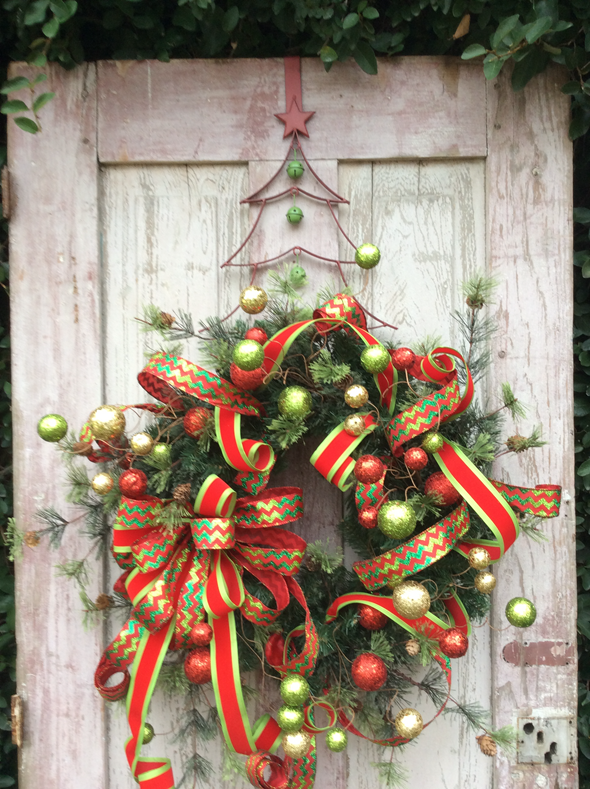 Red Christmas Tree Wreath Hanger