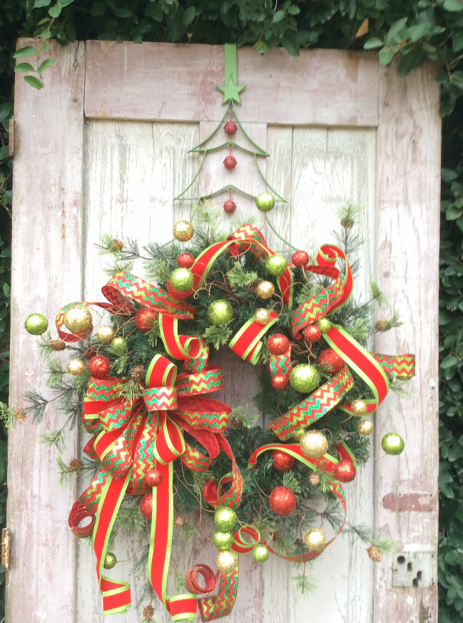 Traditional Christmas Ball Wreath